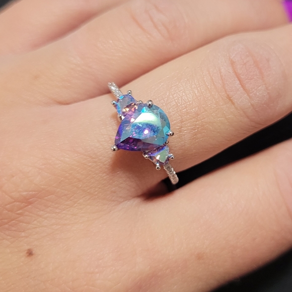 3/$30💍 Charmed Aroma Ring - Picture 2 of 4